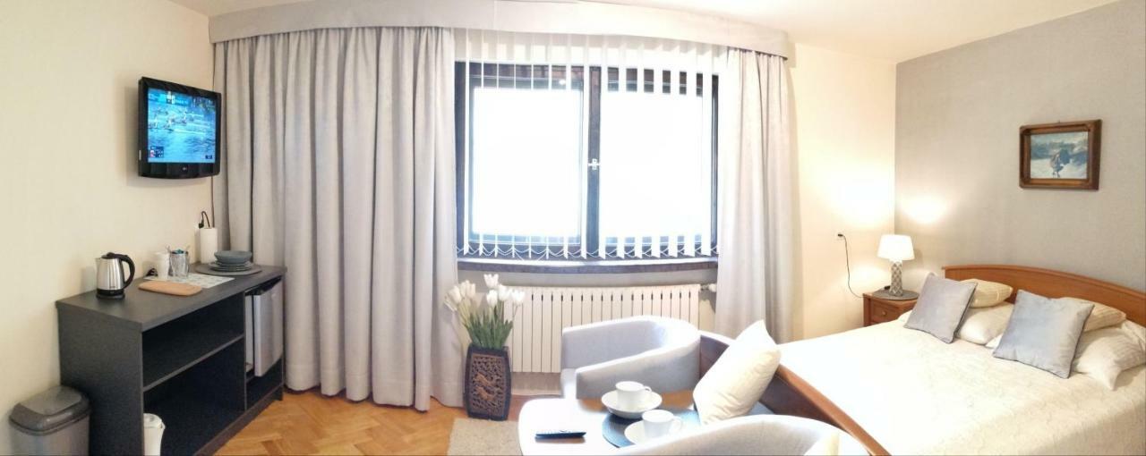 Homestay 